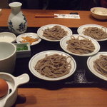 文楽　つなぎ - 皿蕎麦