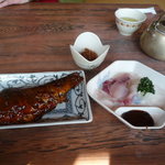 魚信 - 魚信定食、2160円スタート