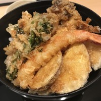 神田明神下 みやび 本店 - みやび天丼。
                税込1000円。
                美味し。
