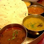 スパイス クラフト - ラッサム、サンバル。