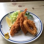 小川食堂 - C定食のフライ