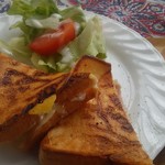 NECOT COFFEE HOUSE - ハムチーズホットサンド700円