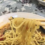 ハーブチャイナ　ウーファン - 中太麺