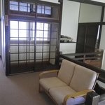 銀婚湯 - 部屋の入り口、二重扉