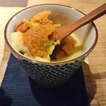 魚工房 としまや - トウモロコシの甘味と濃厚な雲丹のマリッジ