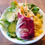 Bistro flat - サラダバー付きです