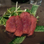 高田馬場日本酒研究所 - 鹿肉ステーキ