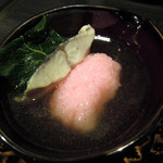 サゴシの桜蒸し