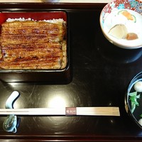恵比寿 鰻 松川 - お吸い物とお漬物