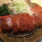 Tonkatsu Kunika - チーズロースかつ定食