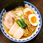 ガンコンヌードル - ガンコンラーメン(全部のせ) 980円