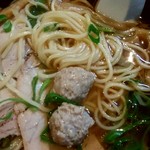 らーめん屋段七 - 麺とお肉、肉団子も