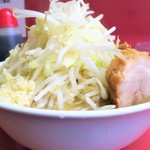 小ラーメン＋ヤサイニンニク
