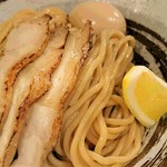 づゅる麺 池田 - 麺のアップ