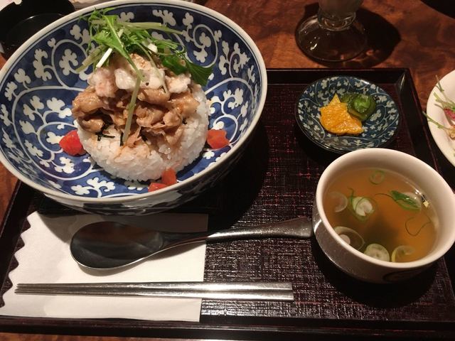 ピースボウルカフェ Peace Bowl Cafe 仲ノ町 カフェ 食べログ