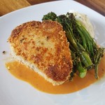 Tommy Bahama Restaurant, Bar & Store - 