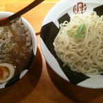 おんのじ - 人気の節つけ麺