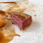 RADICE - 京丹後鹿のカツレツ。ミディアムレアです。