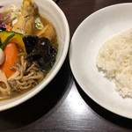 西屯田通りスープカレー本舗 - サラ旨スープ