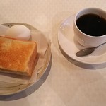 Shimbori Eichiefu - コーヒー（３４０円）、モーニング