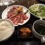 焼肉トラジ - 