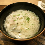 虎白 - とらふぐすっぽんのにゅうめん