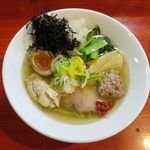 はまんど横須賀 - あご出汁ラーメン