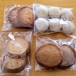 quatre epice - おみやのクッキーたち