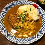 レードル - ハンバーグカレー チーズトッピング