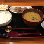 勝原 - 海鮮漬け、御飯、味噌汁、漬物、ポテトサラダ