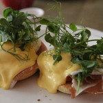 Fuel - 料理写真:Egg Benedict