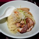 麺 eiji - 濃豚つけNIBOの麺アップ