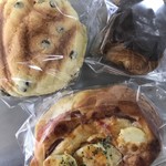 mi-na DELI&Bakery - 