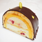 パティスリー イル・プルー・シュル・ラ・セーヌ - トゥランシュ・シャンプノワーズ