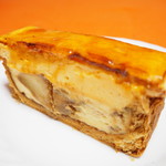 パティスリー イル・プルー・シュル・ラ・セーヌ - シブーストゥ・ポンム