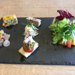 セイズファーム - 魚と肉のフルコース [2] フキノトウ 白えび / 氷見イワシ フェンネル / 農園卵のフリッタータ / 富山ポークパテ / 紅ズワイ 根セロリ