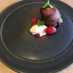 セイズファーム - 魚と肉のフルコース [6] フォンダンショコラ