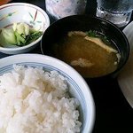 葡萄屋 - 葡萄屋　ハンバーグ＆唐揚げ定食（860円）