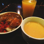 フィンマクールズ - カレーとコーンスープは好物です