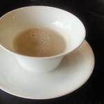 フレンチレストラン 蔦の葉 - ごぼうのスープ