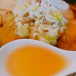 Shokujidokoro Nanroku - スープは甘めとパパは言うが、
                        私は、結構しっかり塩梅と
                        感じたのはどうして？かしら( ・∀・)