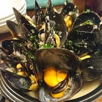 ビストロモナミ - ムール貝