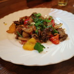 タン・カフェ - 羊肉の炒め物