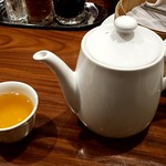Dhintai Fontou Kyou Yaesugu Chiten - お茶ポットサービス
