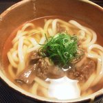 にし川 - スジ煮込みうどん930円