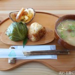 鳴子の米プロジェクト むすびや - 季節の青菜巻＆麹なんばん味噌焼き＆手作り味噌汁