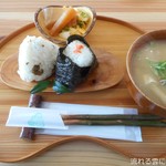 鳴子の米プロジェクト むすびや - 味噌漬け混ぜ込み＆鮭のり＆手作り味噌汁