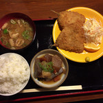 食堂 - 魚フライ定食（700円）