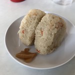 一光軒 - おにぎりは かしわ飯です
      