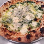 アズーリ - 青のりとしらすのピッツァ